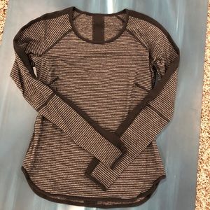 Lululemon long sleeve - reversible.